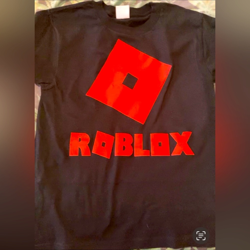 Boys custom roblox graphic t shirt